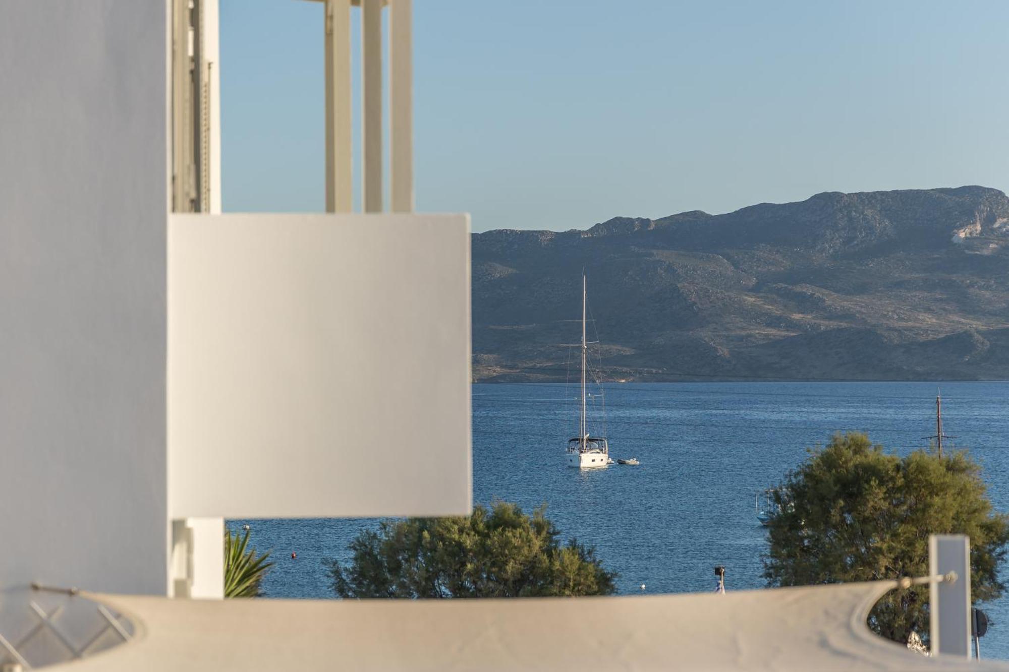 Hotel Ostria Adamantas (Milos)