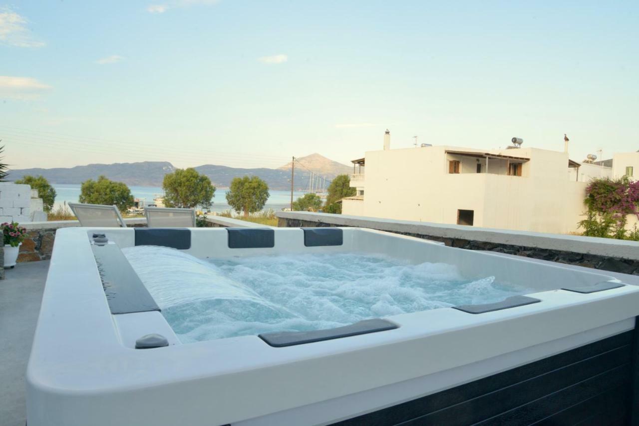 Hotel Ostria Adamantas (Milos)